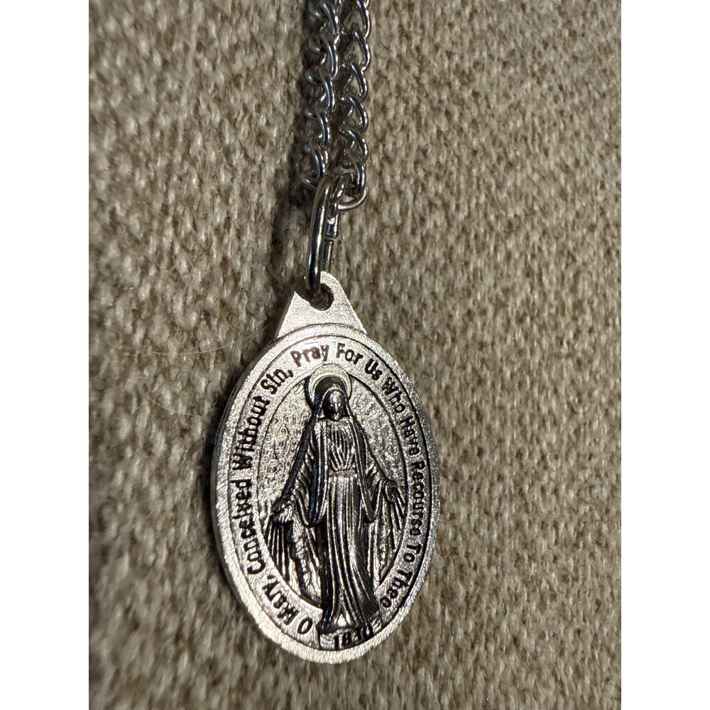Vintage Miraculous Medal Necklace Silver Tone Catholic Virgin Mary Pendant 20"